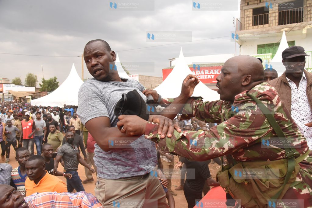 Fundraiser at Moi's Bridge