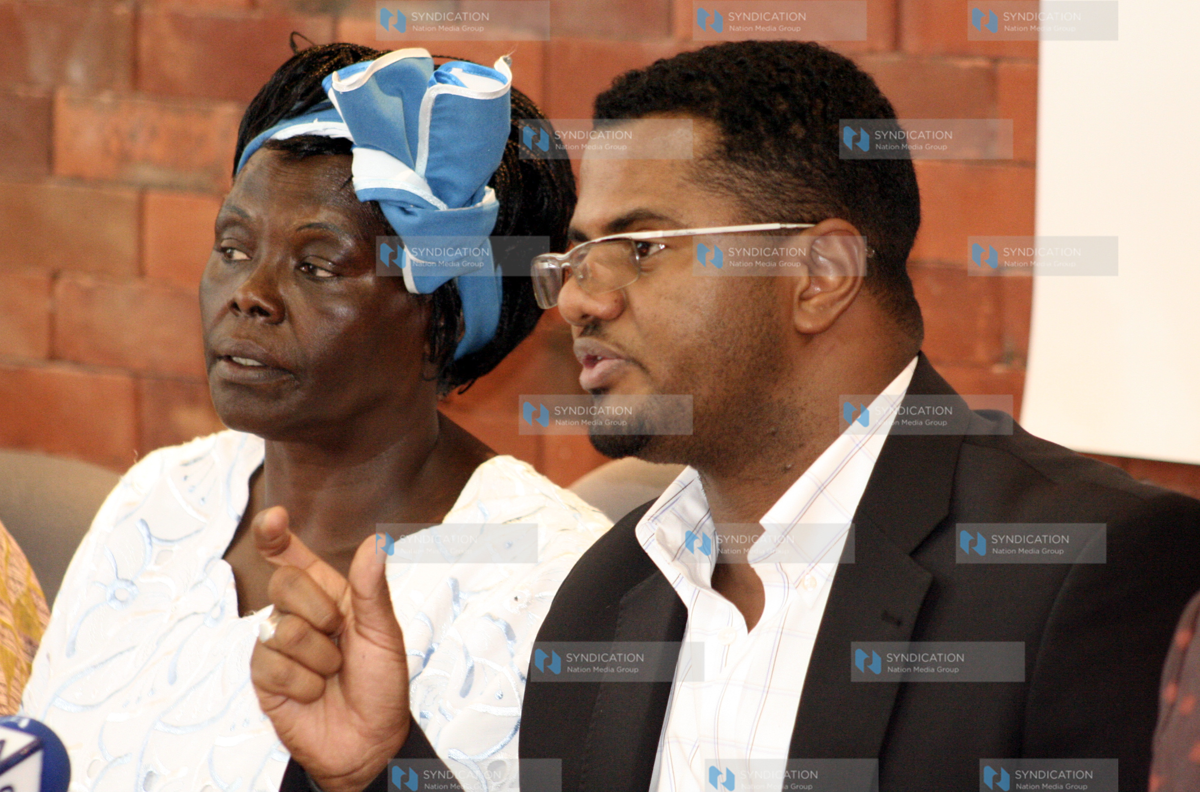 Wangari Maathai and KNCHR Vice chairman Hassan Omar