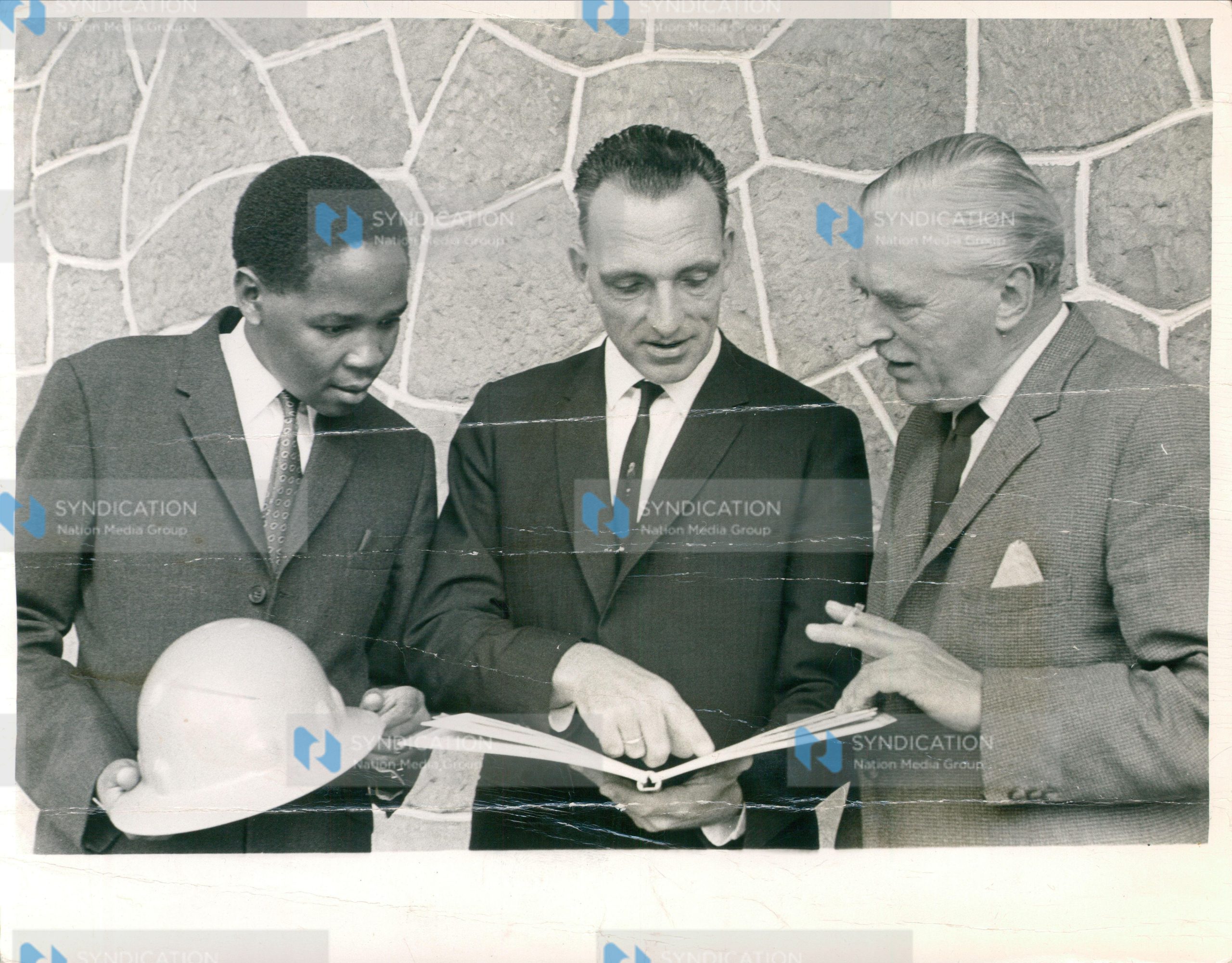 A visit by Mr. John Donkers (centre)