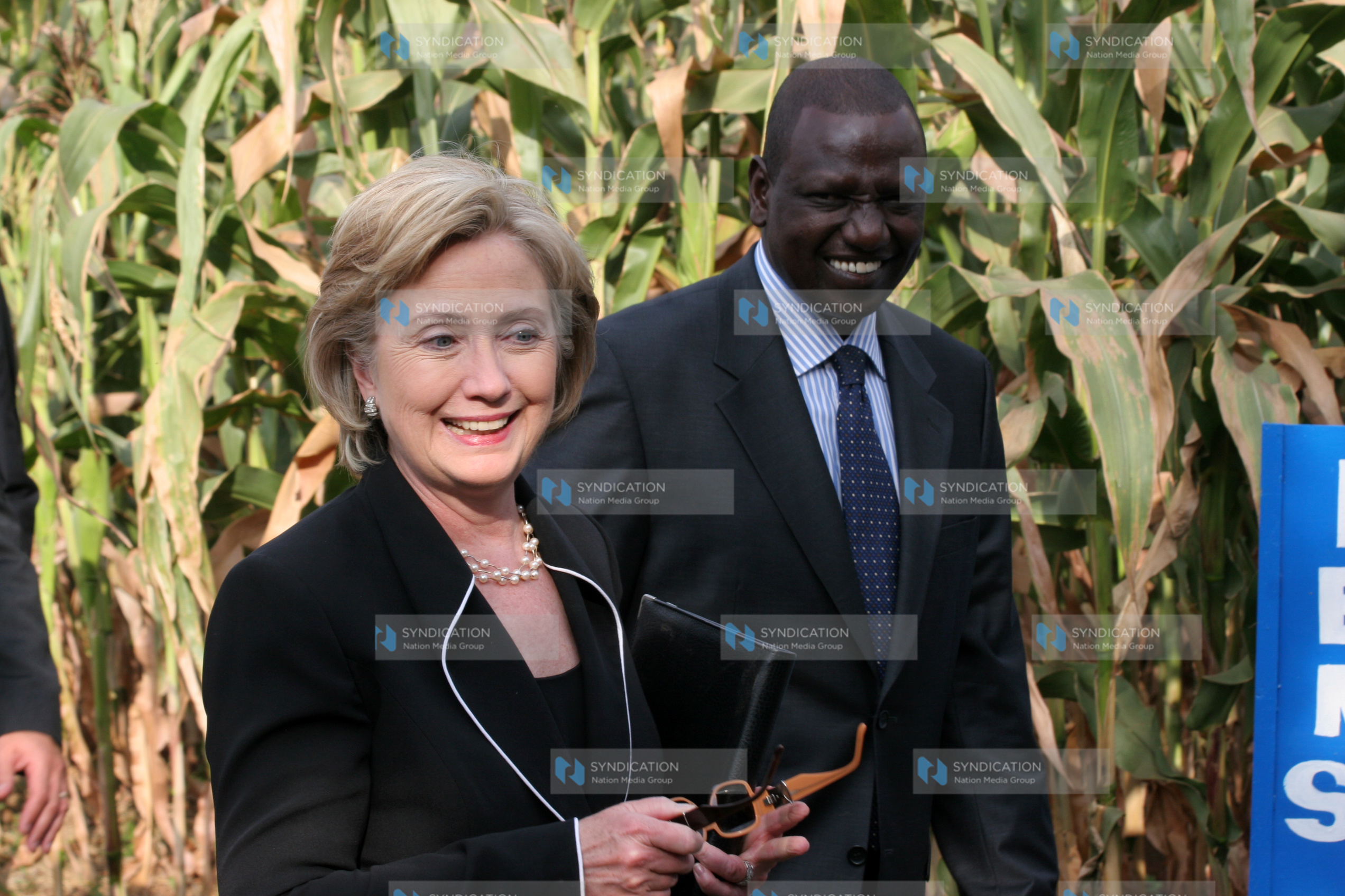 US Secretary of State Hilary Clinton with Agriculture Minister William Ruto