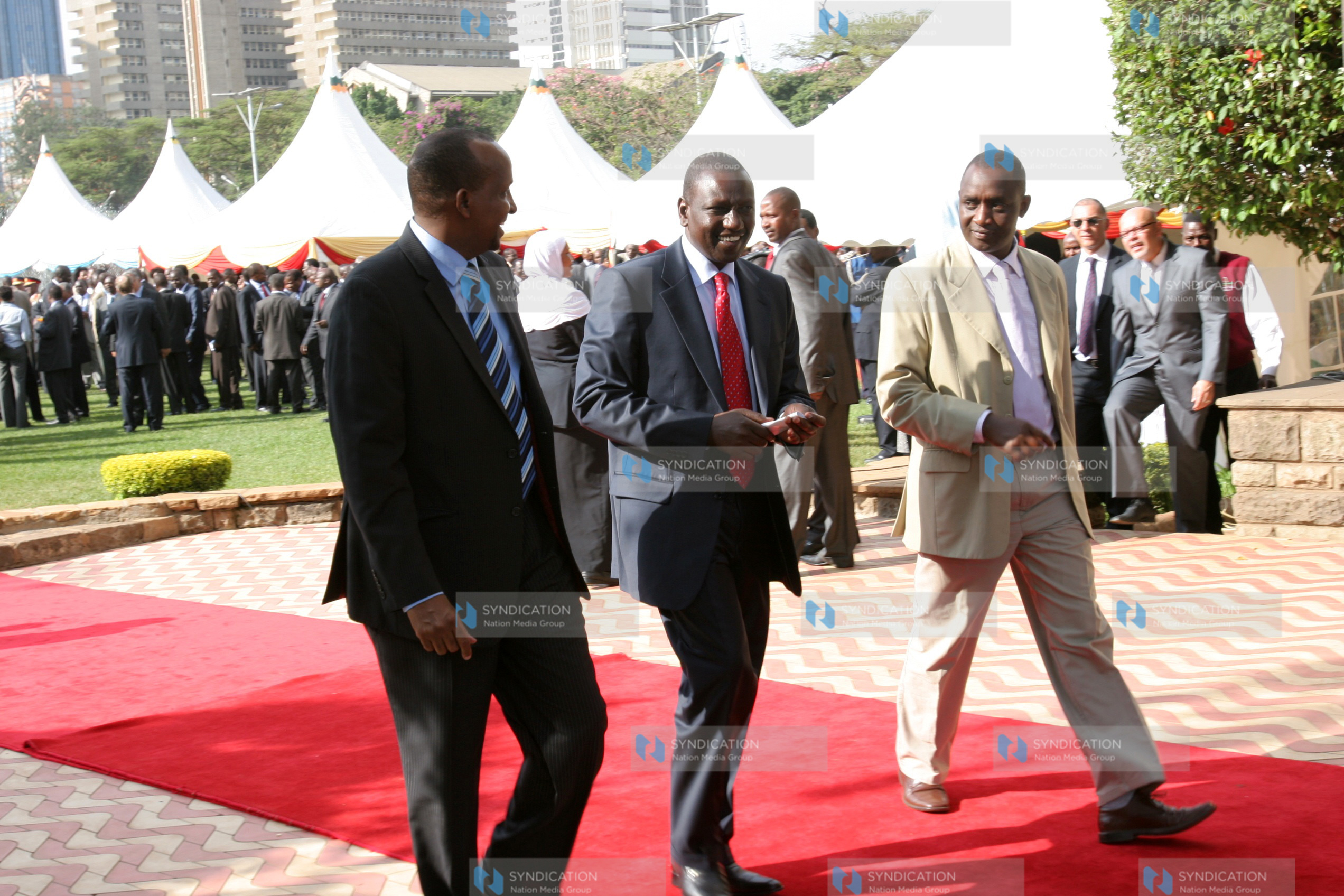 Opening of the special sitting Parliament