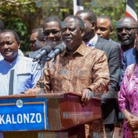 Press briefing on scheduled bipartisan talks with Government