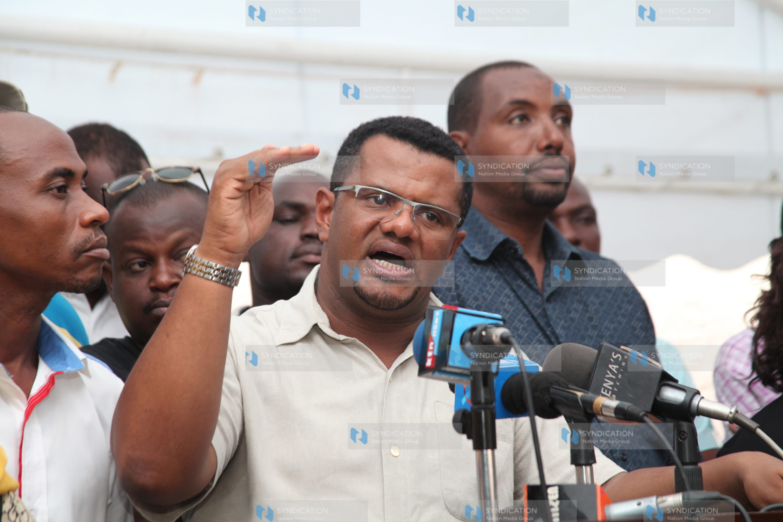 Mr.Hassan Omar together with various aspirants