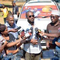 Mombasa Governor Hassan Joho (right) with Kisauni MP Rashid Bedzimba