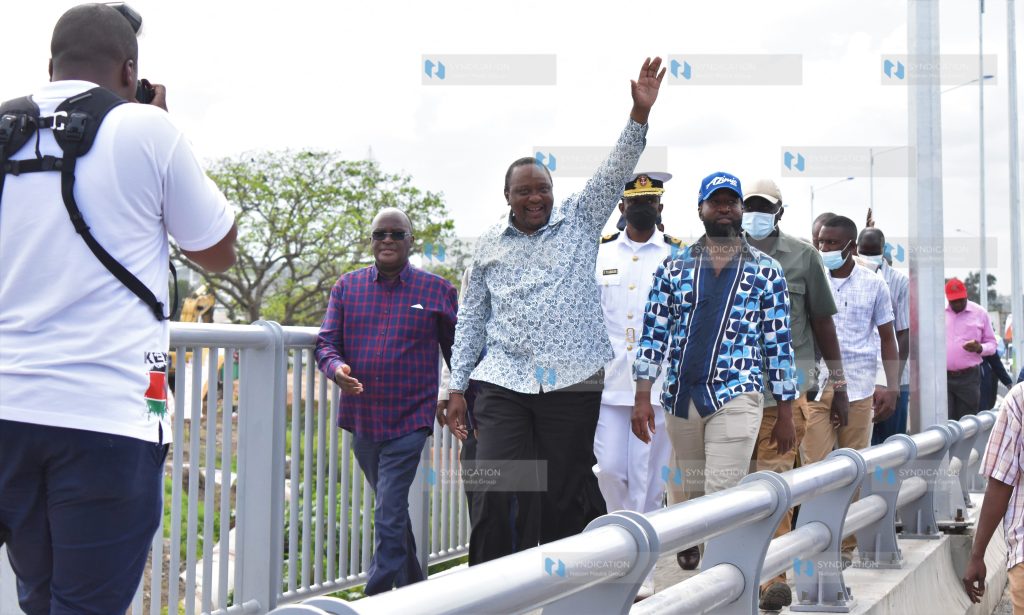 Launching the Makupa Bridge