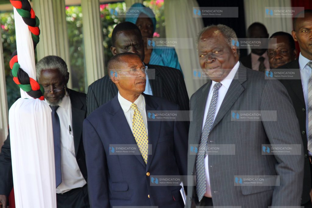 President Mwai Kibaki (right) with Minister for Education Mutula Kilonzo