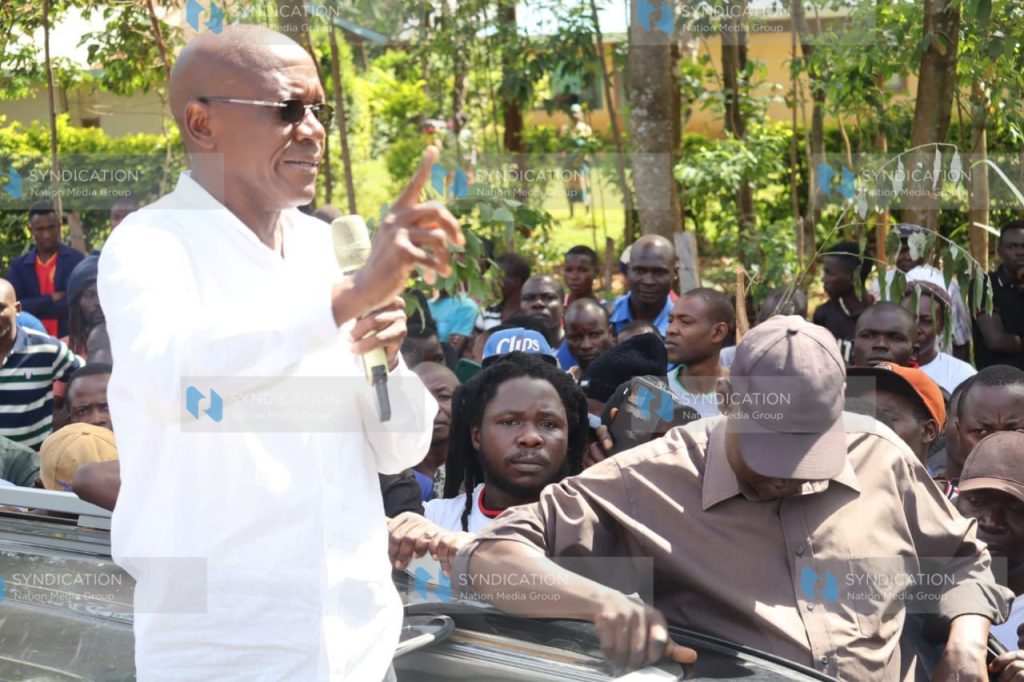 Kakamega senator Boni Khalwale addressing residents of Ikolomani