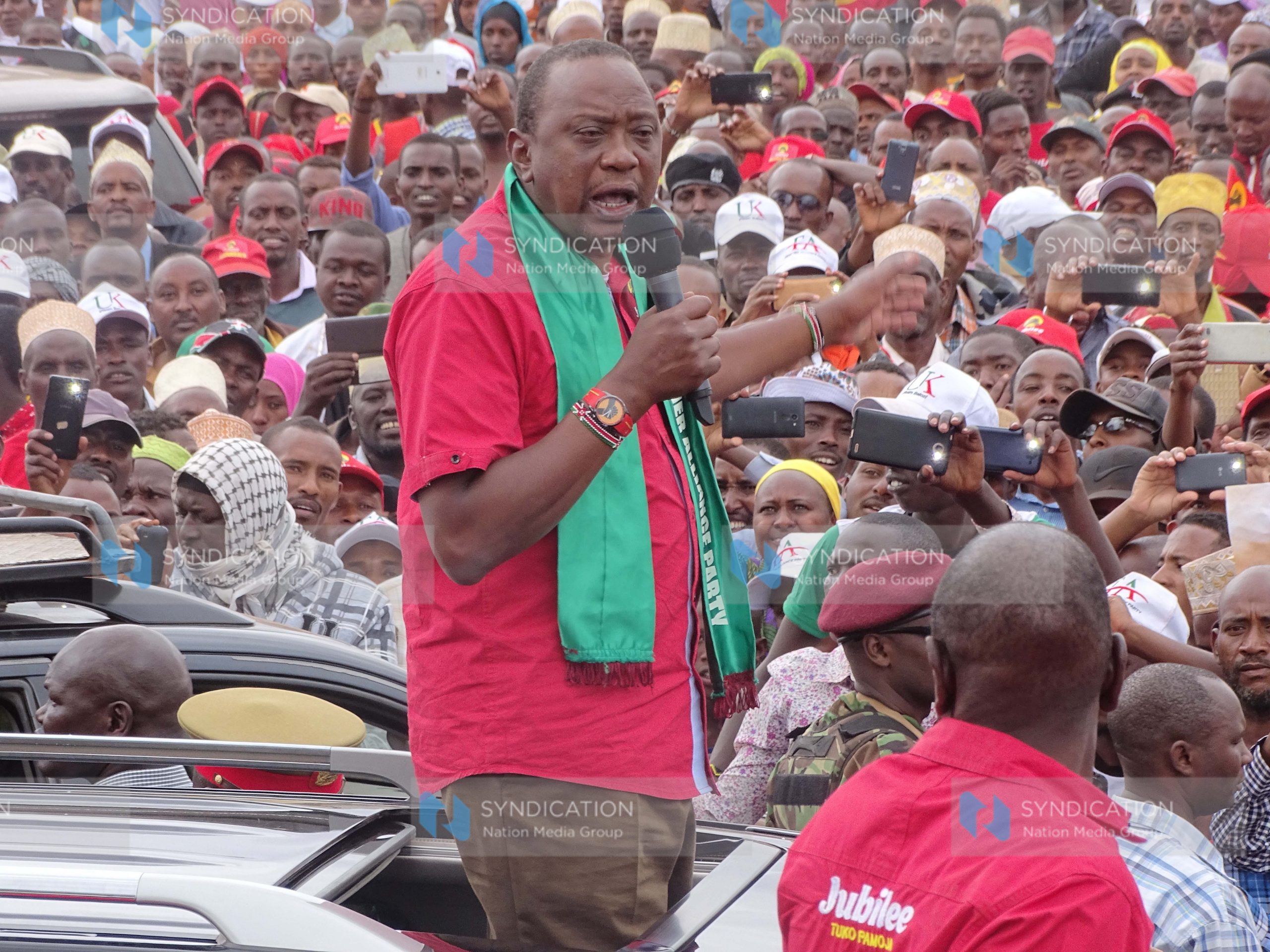 President Uhuru Kenyatta addresses a political rally