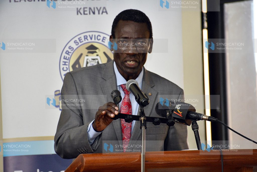 KNUT Secretary General Collins Oyuu