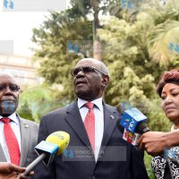 Former Kitui senator David Musila(centre)