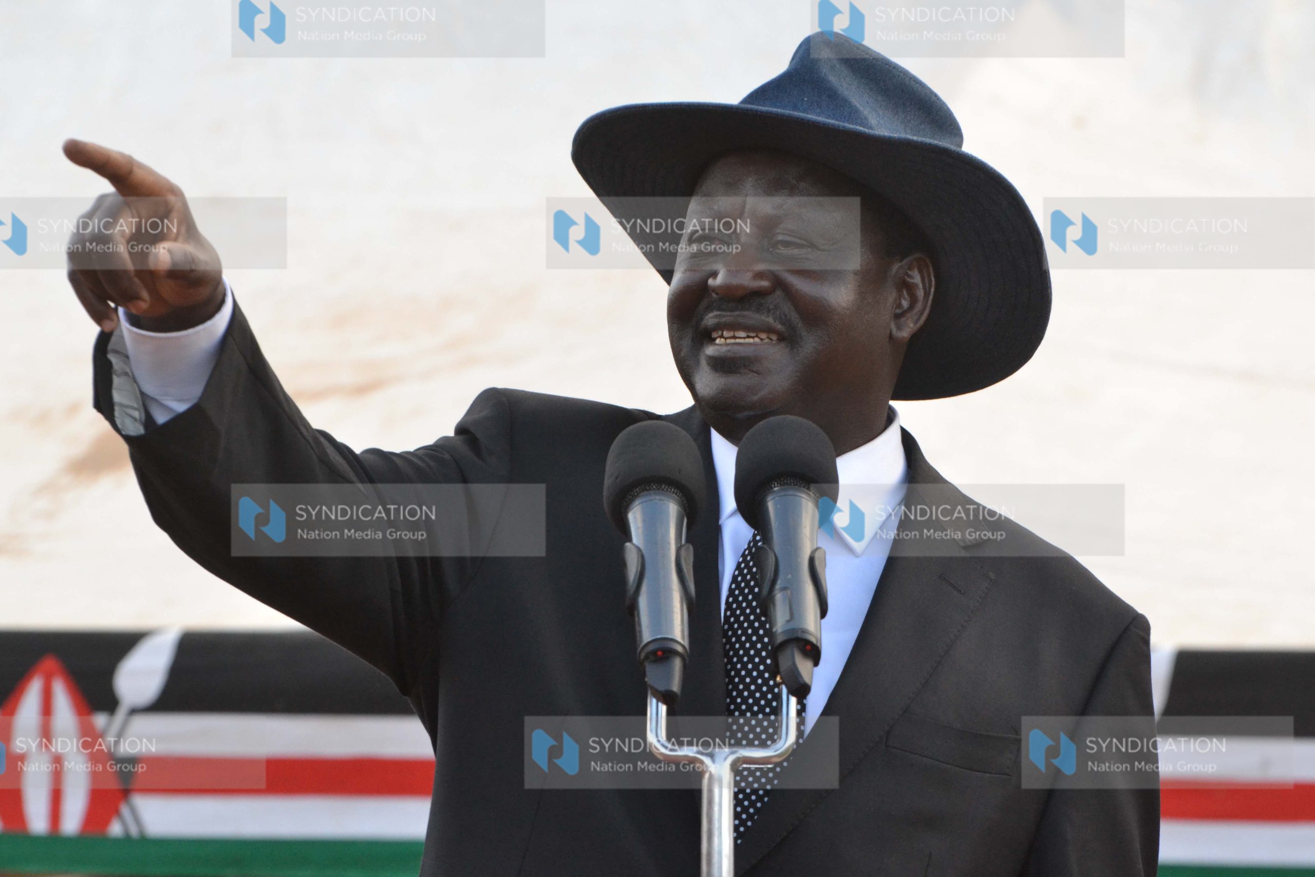 Raila Odinga addresses wananchi at Kangema