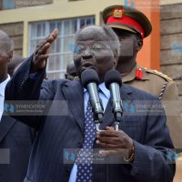 President Mwai Kibaki addresses Othaya residents