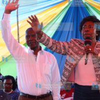 Makueni Governor Kivutha Kibwana (left) and his Kitui counterpart Charity Ngilu (right)