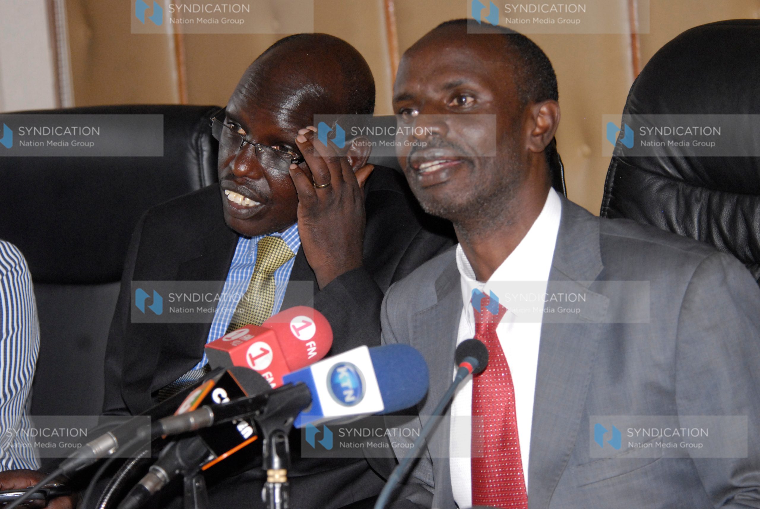 Wilson Sossion (Right) flanked by Education Principal Secretary Dr. Belio Kipsang