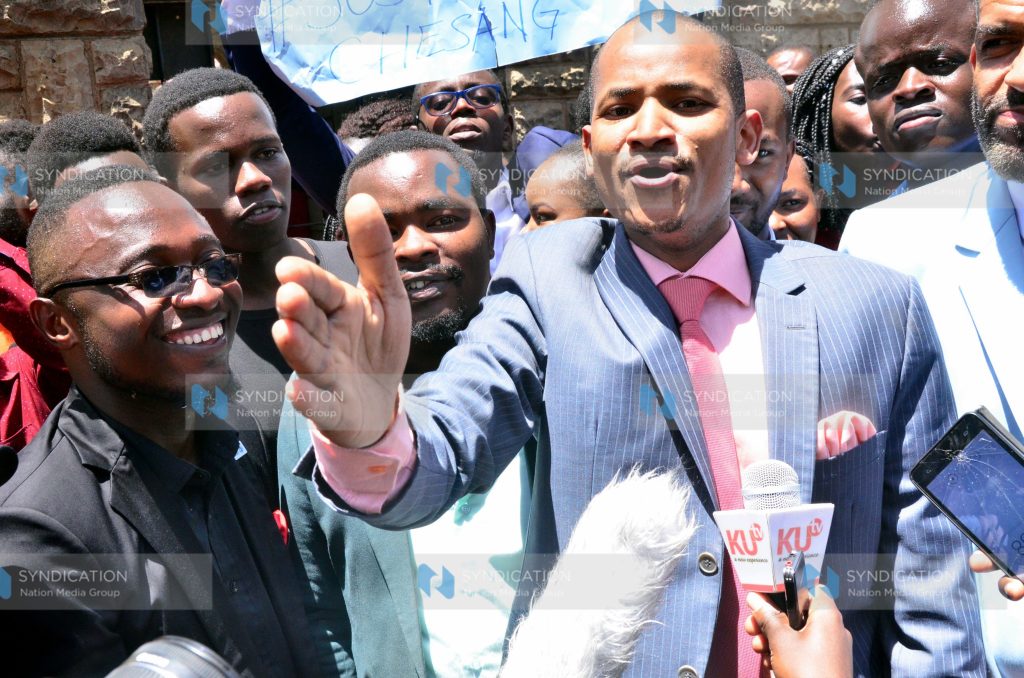 Babu Owino (left) addressing students of Kenyatta University School of Law