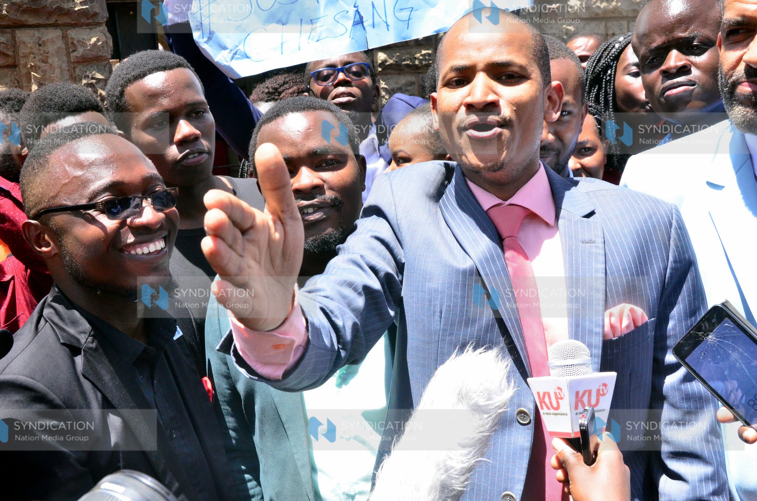 Babu Owino (left) addressing students of Kenyatta University School of Law
