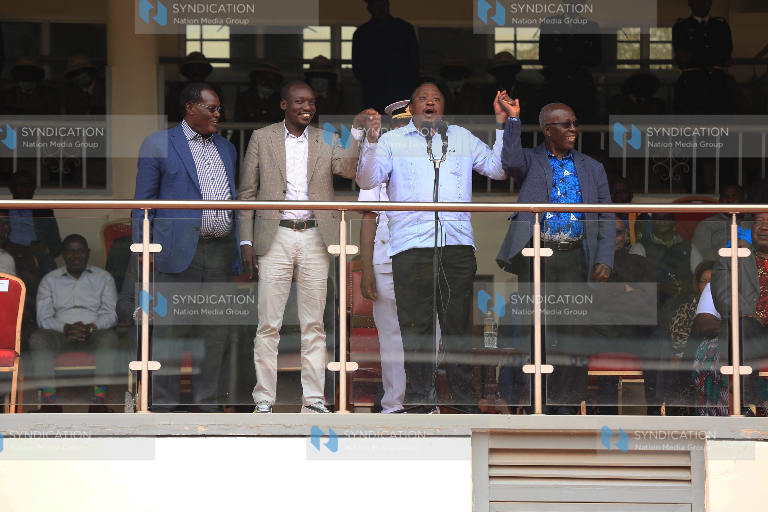 President Uhuru Kenyatta (second right)