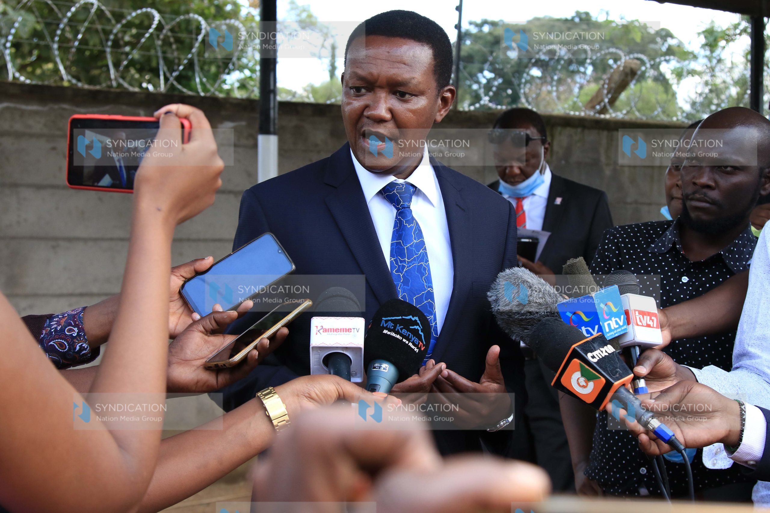 Machakos Governor Alfred Mutua addresses journalists in Nyeri town