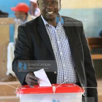 Mathira MP Rigathi Gachagua casts his vote at Sagana Primary school