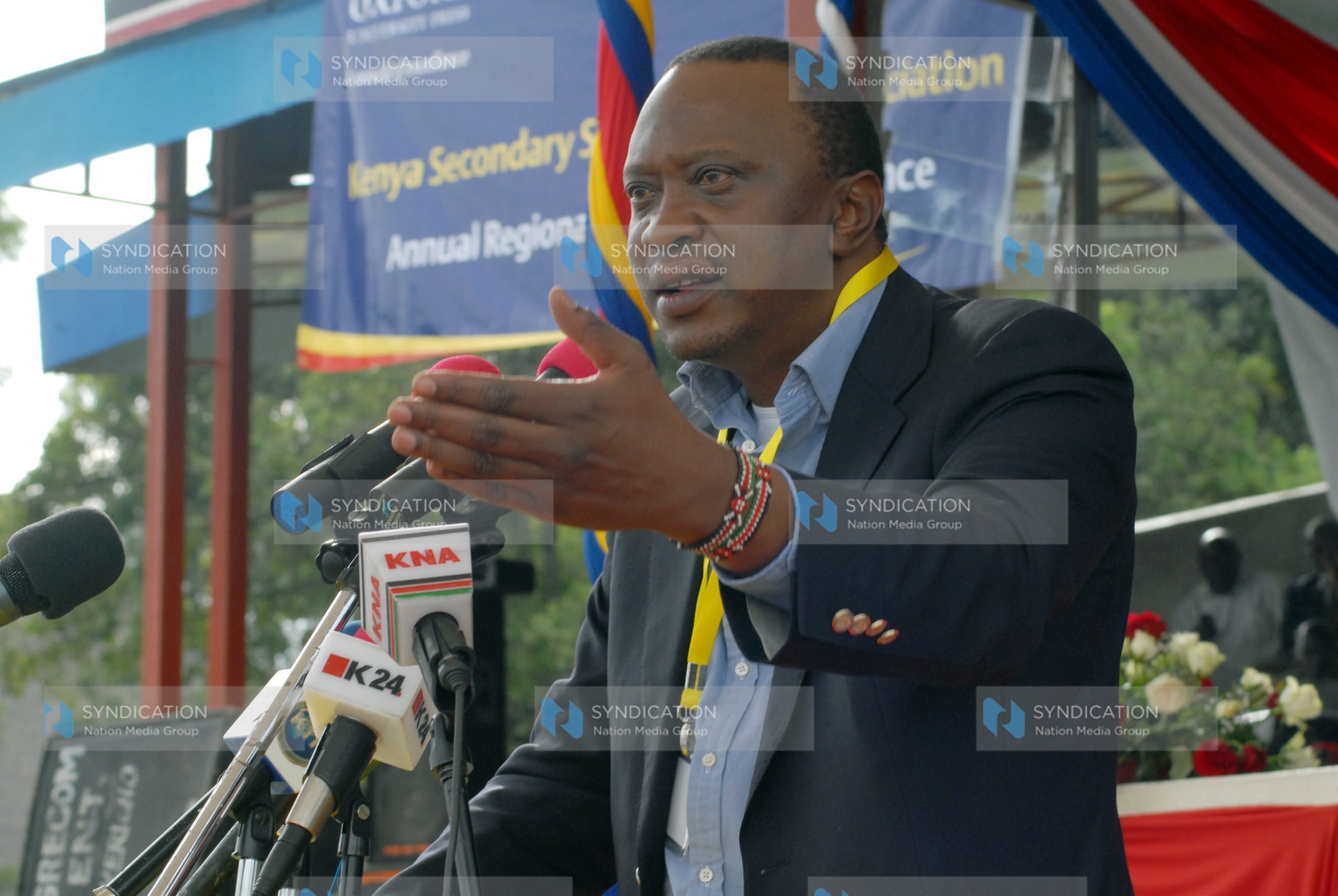 Deputy Prime Minister Uhuru Kenyatta addresses delegates