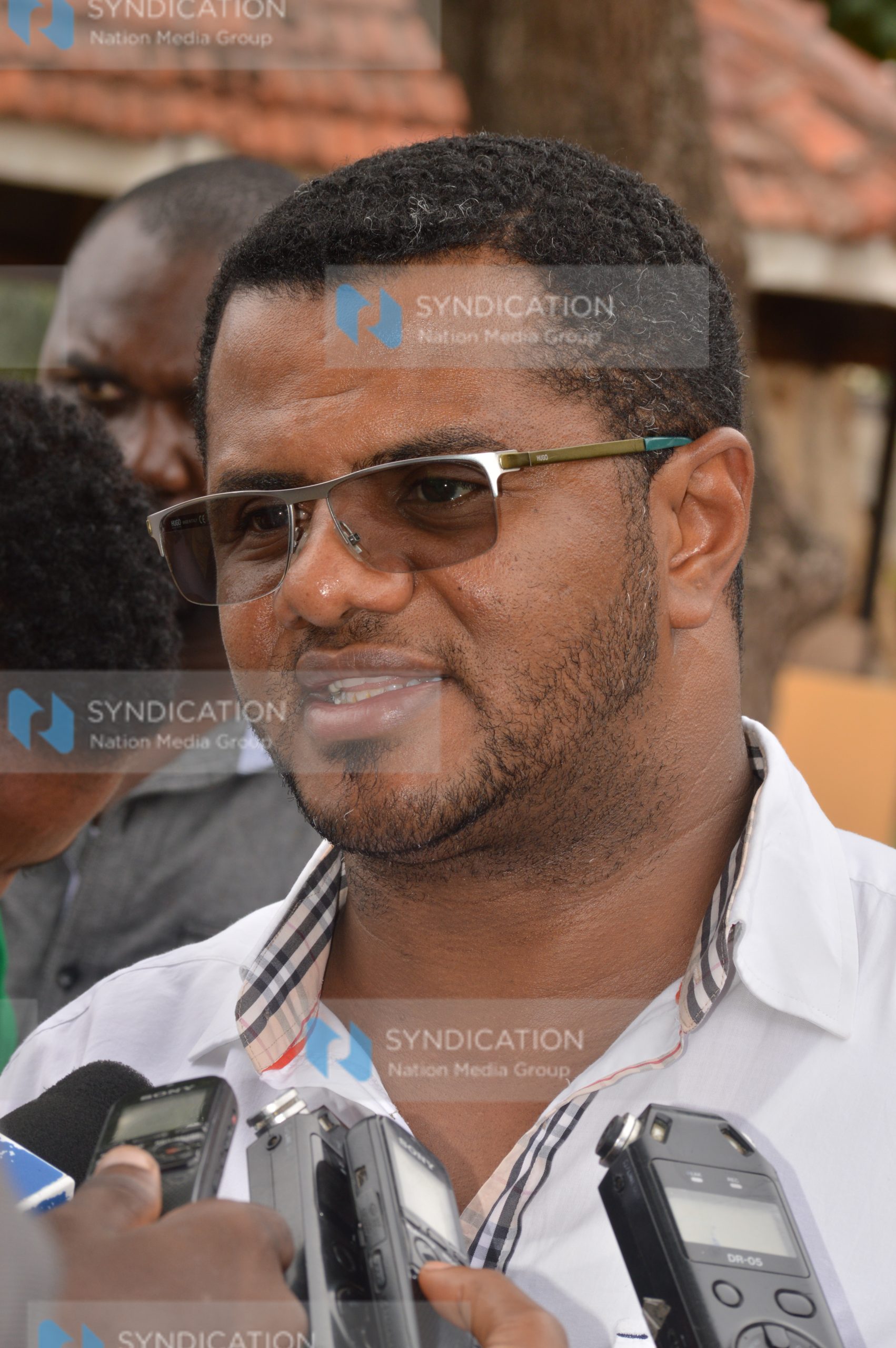 Mombasa Senator Hassan Omar addressing the press at Chandaria Hall