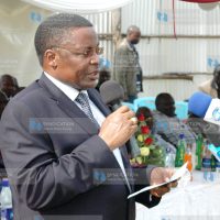 Kenneth Marende addresses guests and residents of Koru