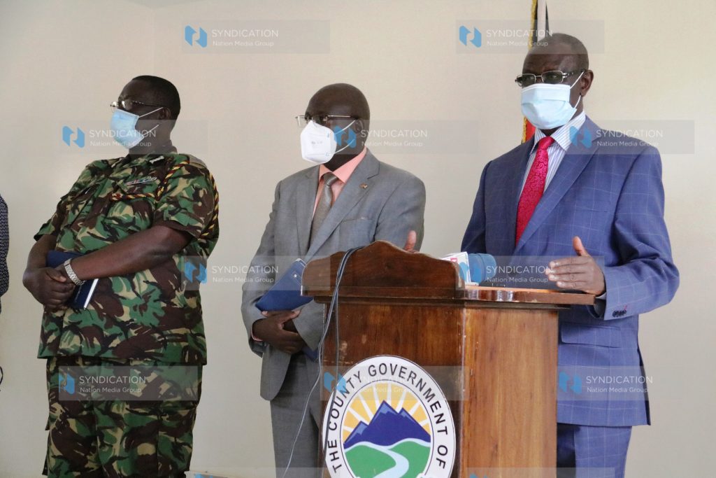 Meru Governor Kiraitu Murungi (right)