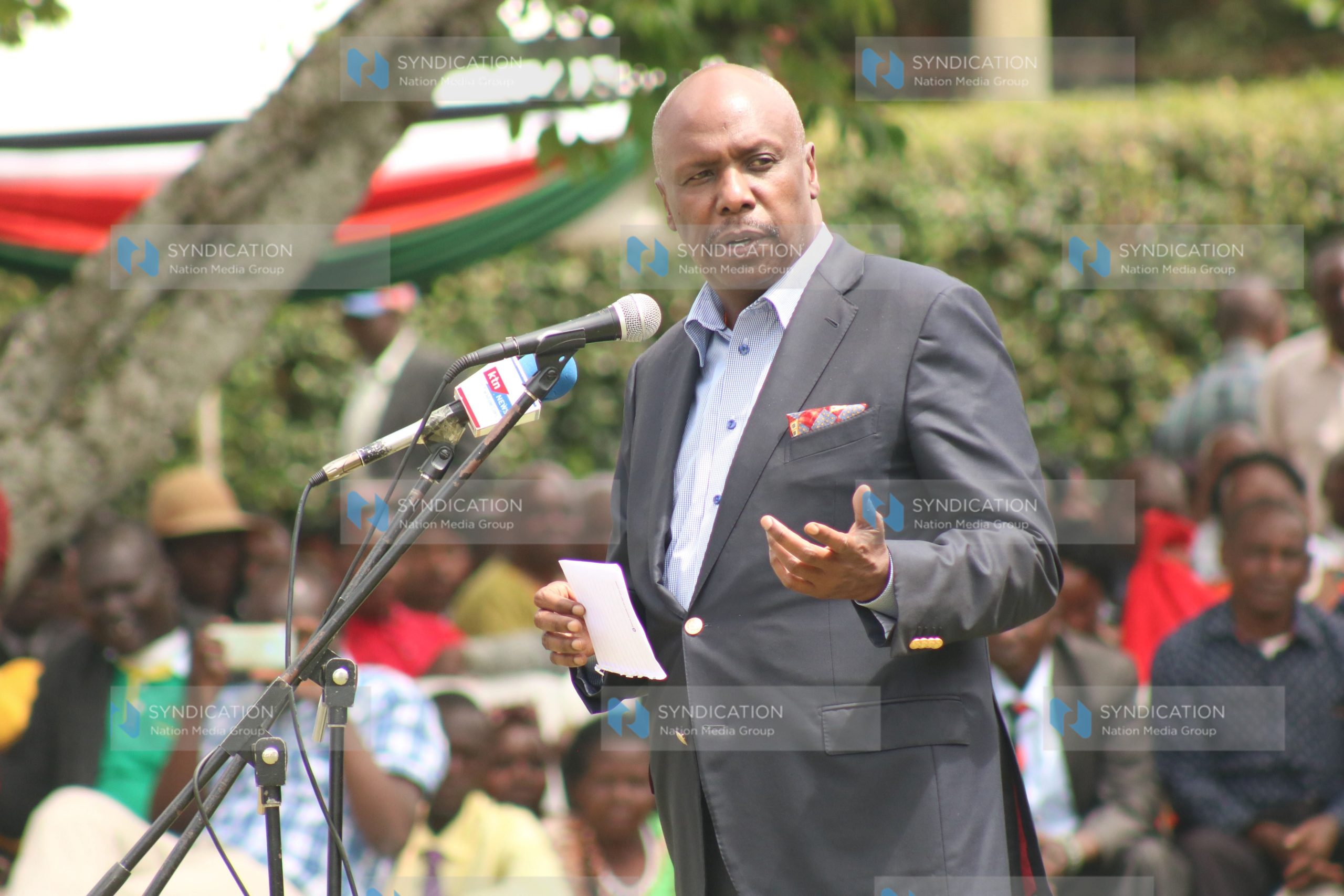 Baringo Senator Gideon Moi addresses delegates from the Mount Kenya region