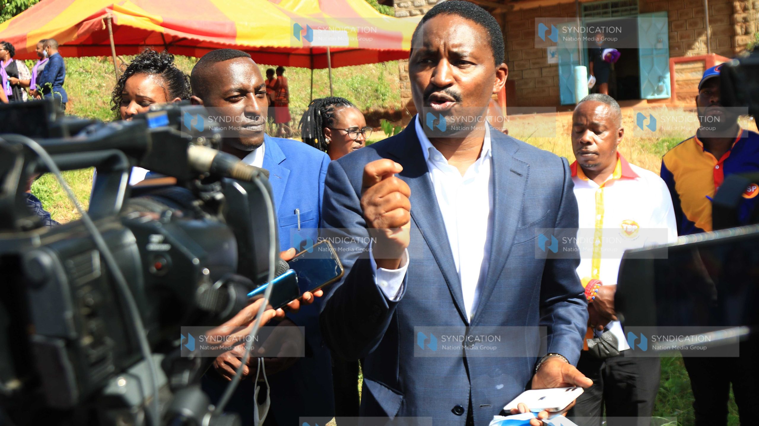 Mwangi Kiunjuri addresses journalists at Karundu village in Nyeri County