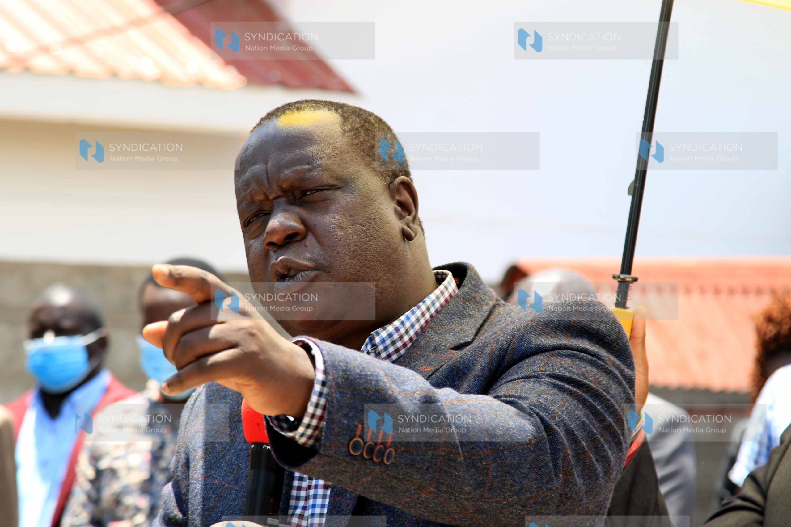 Interior Cabinet Secretary Fred Matiang’i addresses wananchi at Mweiga town