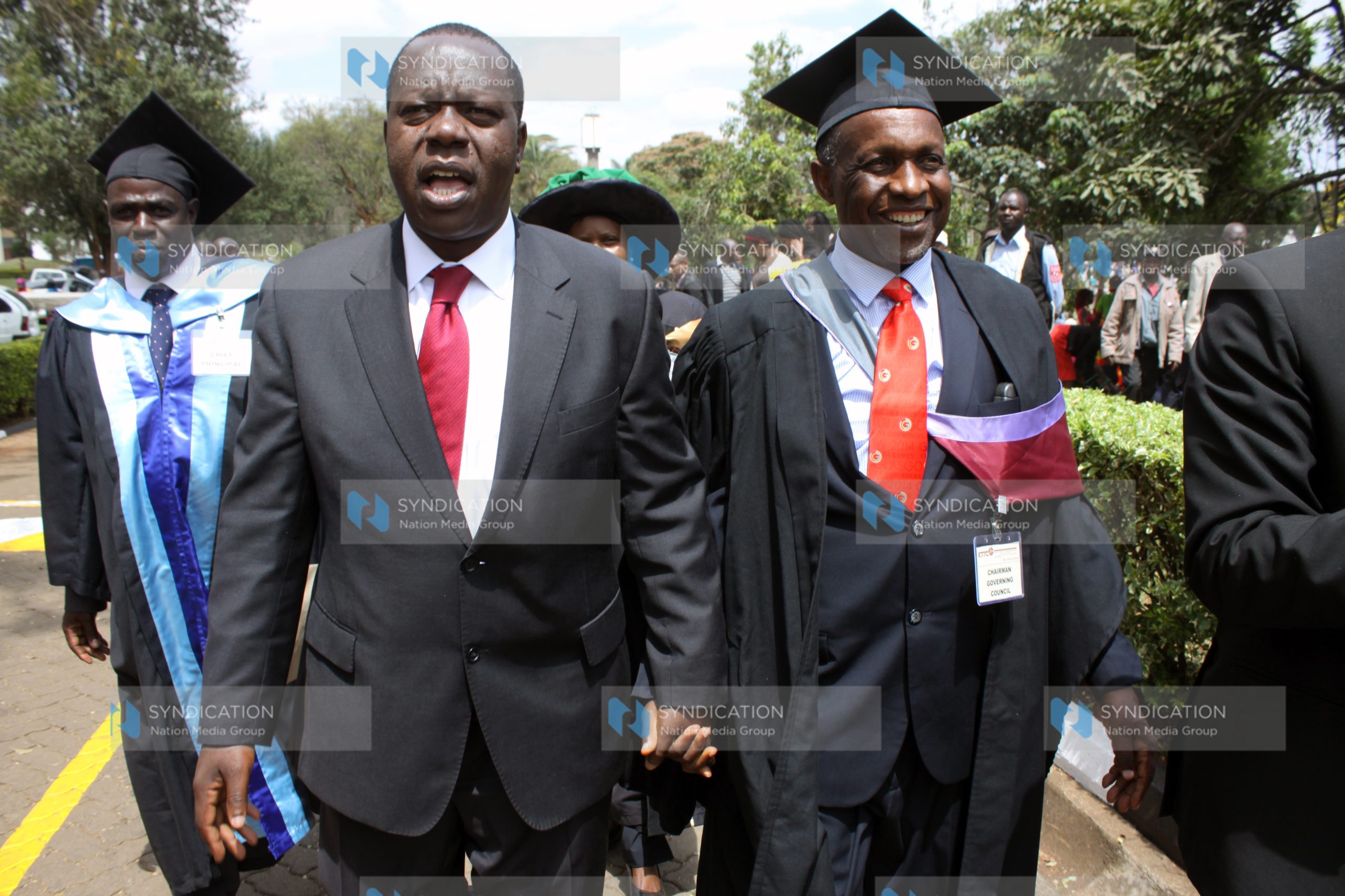 Education Cabinet Secretary Dr Fred Matiang’i (centre)