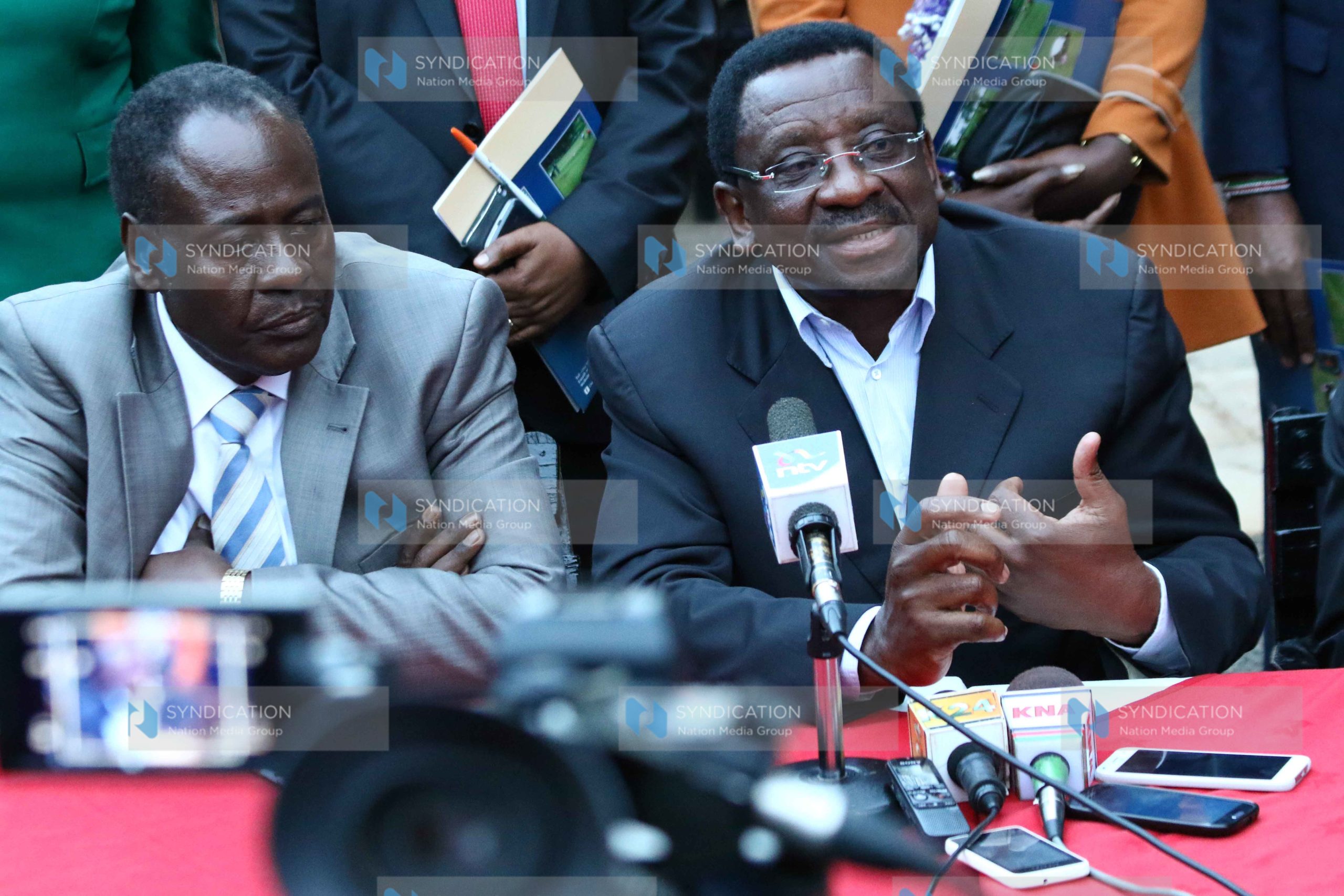 James Orengo, addresses journalists at Outspan hotel
