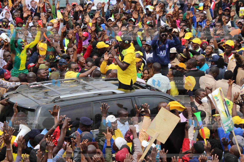 Deputy President William Ruto addresses a Kenya Kwanza campaign rally