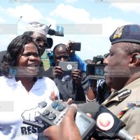 Senior Police officer argues with National resistance Movement leaders led by Homabay Women Rep Gladys Wanga