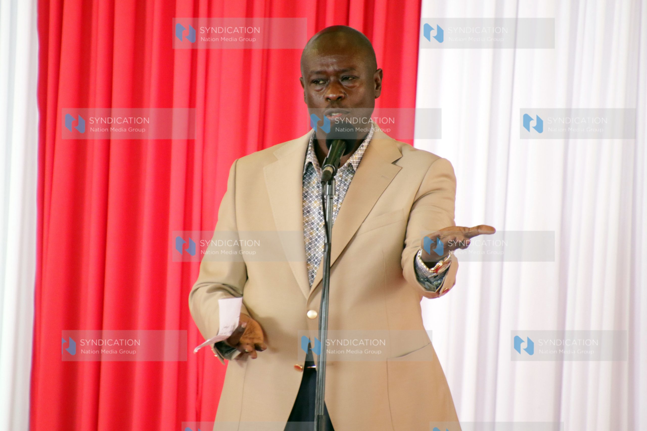 Deputy President Rigathi Gachagua addresses wananchi at Sagana State Lodge