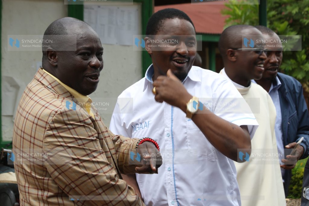 Mathira MP Rigathi Gachagua greets Agriculture Cabinet Secretary Mwangi Kiunjuri