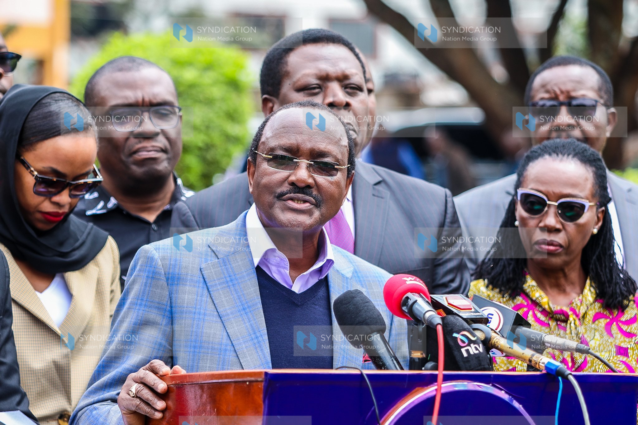 Kalonzo Musyoka (left), DAP-K Party leader Eugene Wamalwa