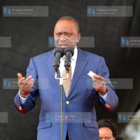 President Uhuru Kenyatta addressing believers