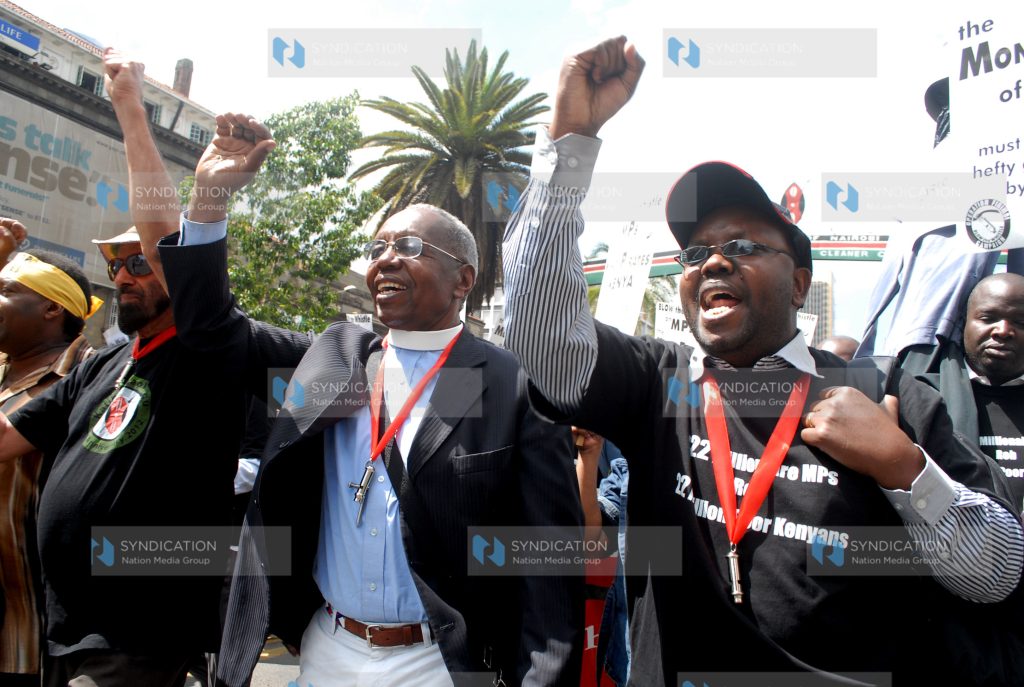 Demonstration against members of parliament