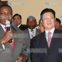 House Speaker Kenneth Marende and Chinese Standing Committee Vice Chairman Wang Zhaoguo