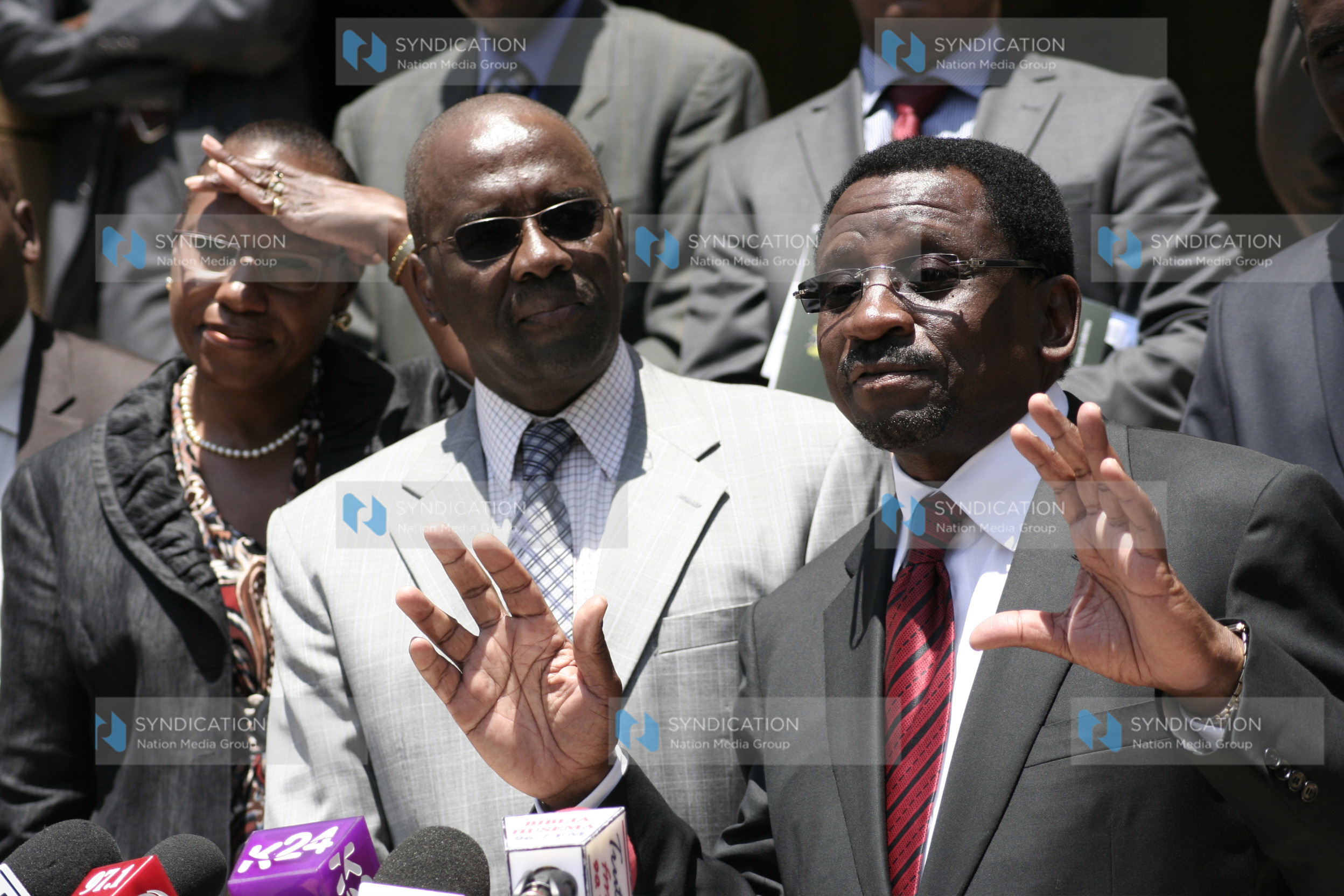 Lands Minister James Orengo addresses a news conference at the Supreme Court