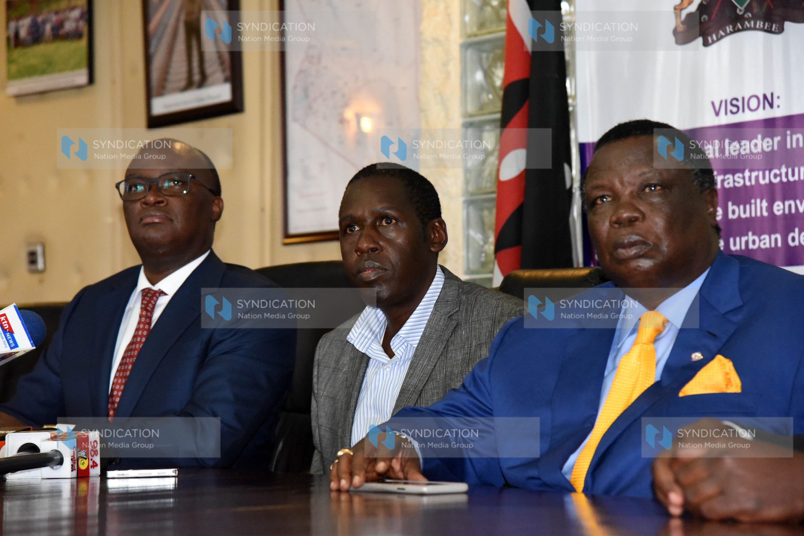 COTU Secretary General Francis Atwoli, Kenya Aviation Workers Union Secretary General Moss Ndiema and Transport Cabinet Secretary James Macharia