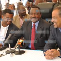 Kalonzo Musyoka (centre) with Hassan Omar (left) and Mohamed Salim