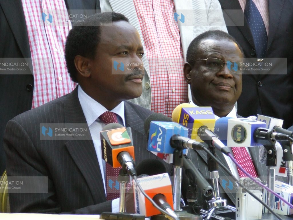 Vice president Kalonzo Musyoka with Energy Minister Kiraitu Murungi