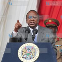 President Uhuru Kenyatta address workers