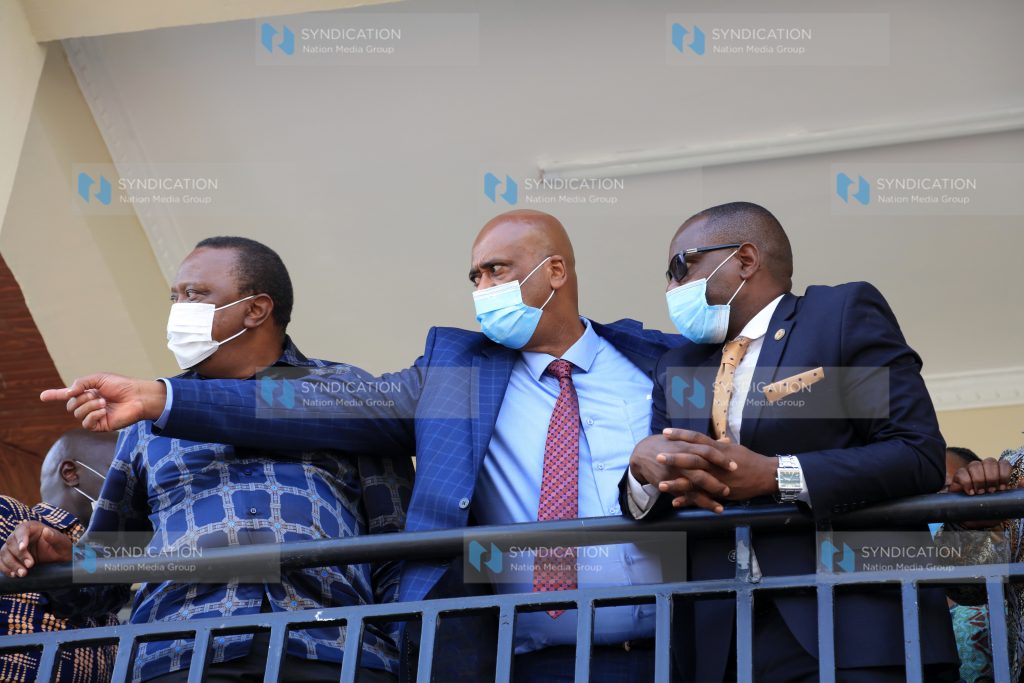President Uhuru Kenyatta is shown inside a Level 2 hospital he launched by Nairobi Metropolitan Services Director General Mohamed Badi