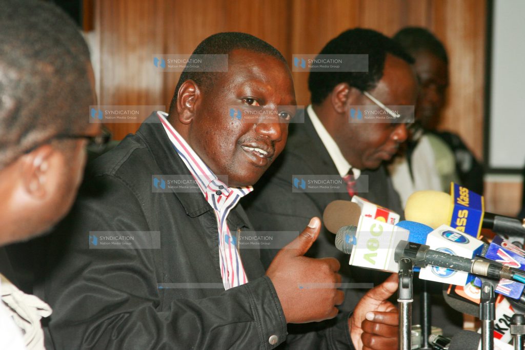 Agriculture Minister William Ruto (left) address journalists in his Kilimo Office