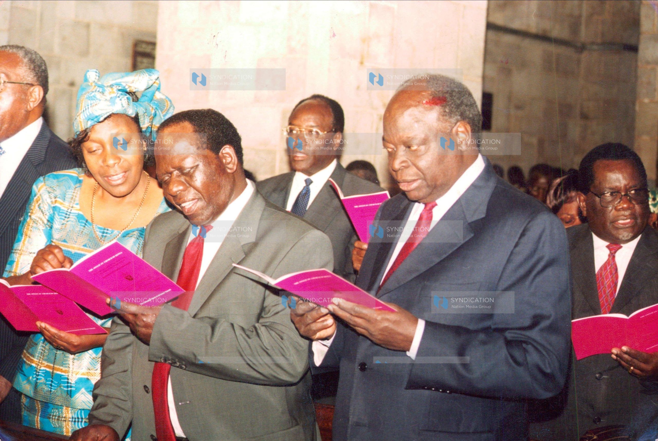 Party leaders Mwai Kibaki and Michael Wamalwa