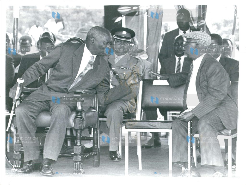 Former Vice-President Mr. Oginga Odinga backs President Daniel Arap Moi as the new President of Kenya