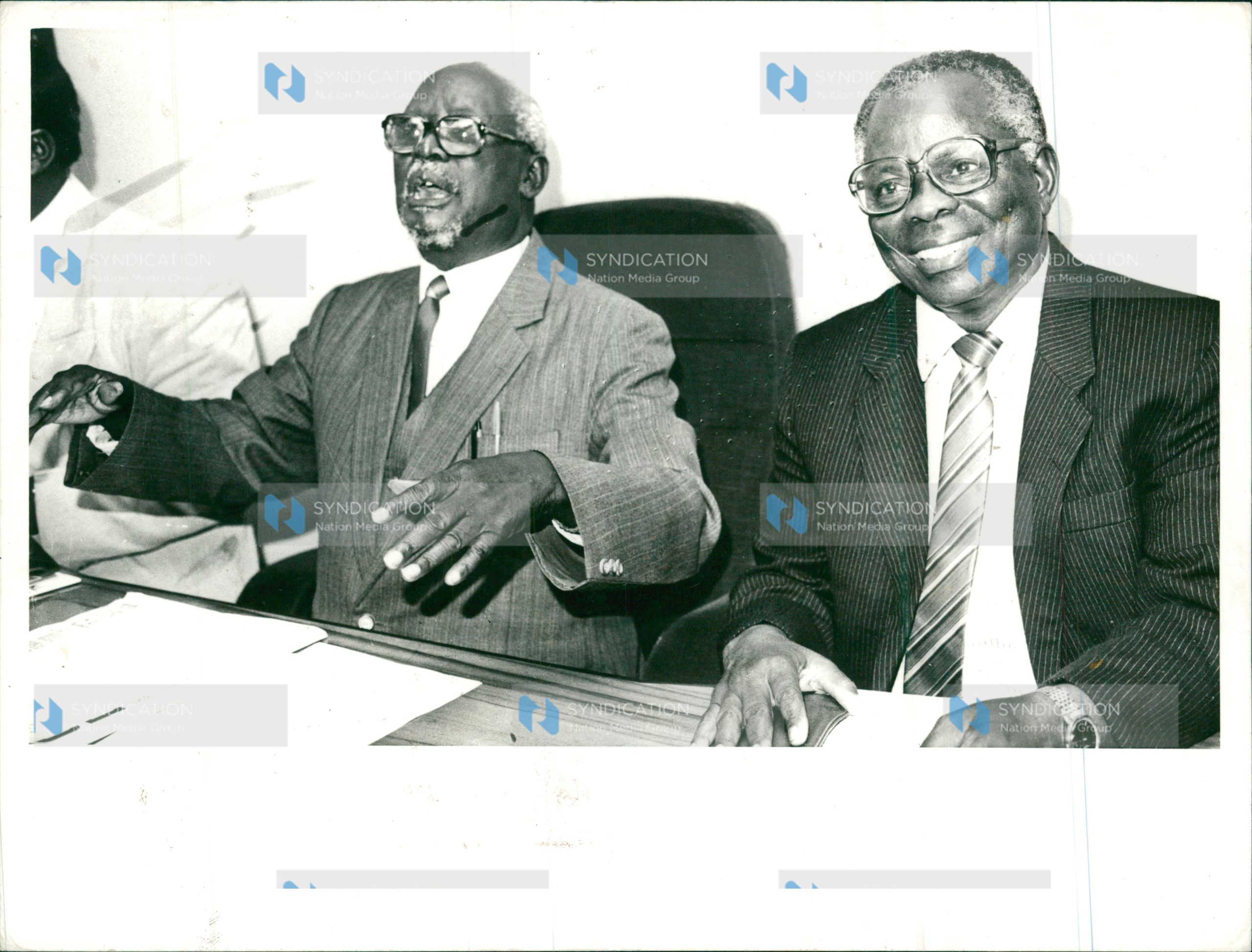 Former Vice-President Jaramogi Oginga Odinga (Left) tries to register his political party